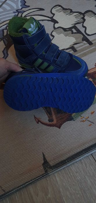 Adidas апрески р-р 28