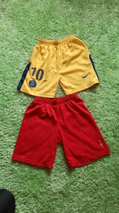 Vand pantaloni scurti copii