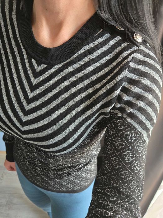 Пуловер  Guess - S размер