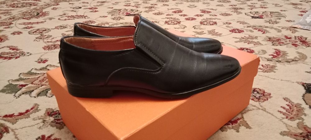 Классическая обувь