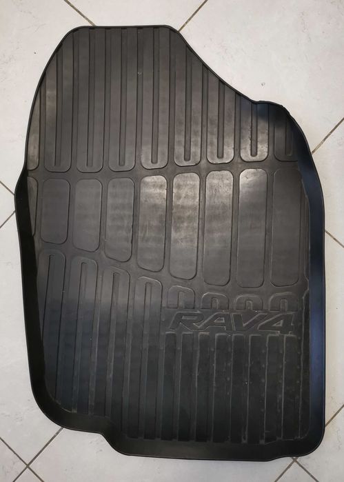 Covorase din cauciuc Toyota RAV4