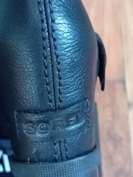 Ghete piele noi marca Sorrel