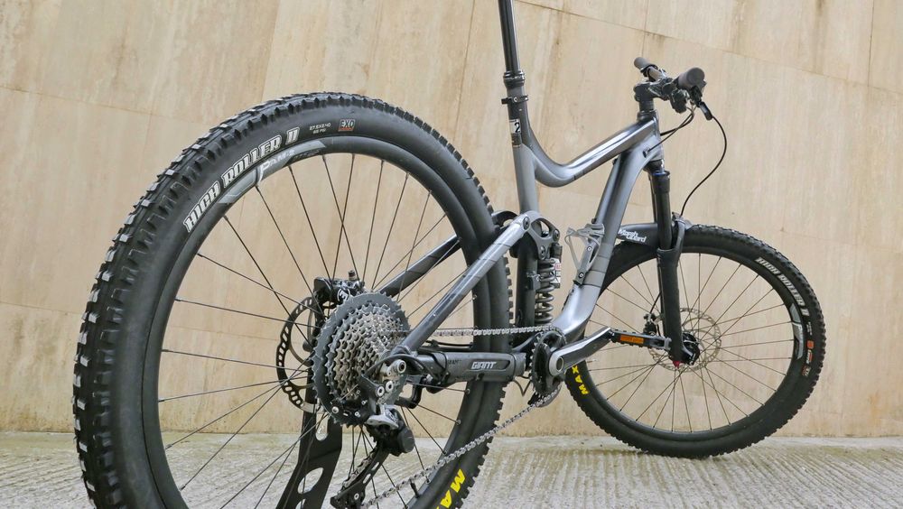 Giant Reign, 27.5 Enduro, RockShox Pike 160 мм, Shimano SLX/XT 1x11, Shigura 4 бутала