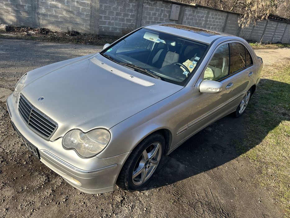 На части Merceces C200 CDI C220 CDI 116 кс 143 автоматик  Avantgarde