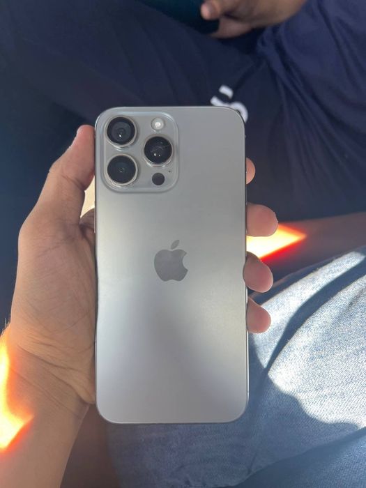 IPhone 15 pro Max