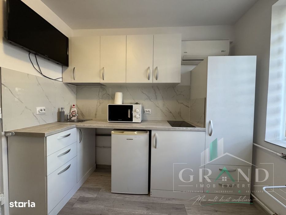 Garsoniera renovata complet | 12 mp | Etaj 1 | Mobilier pe comanda |