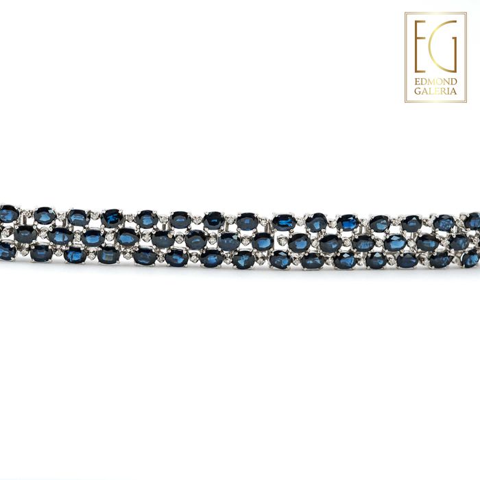 Brățară din aur alb, decorată cu safire și diamante