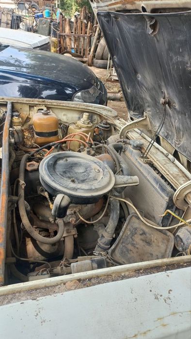 Vaz 2106 sotiladi srochna