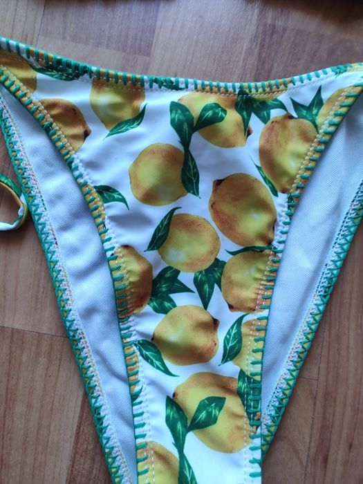 Vand costum baie lamaie Italia