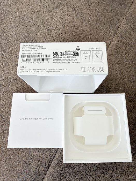 Apple AirPods 4TH GEN