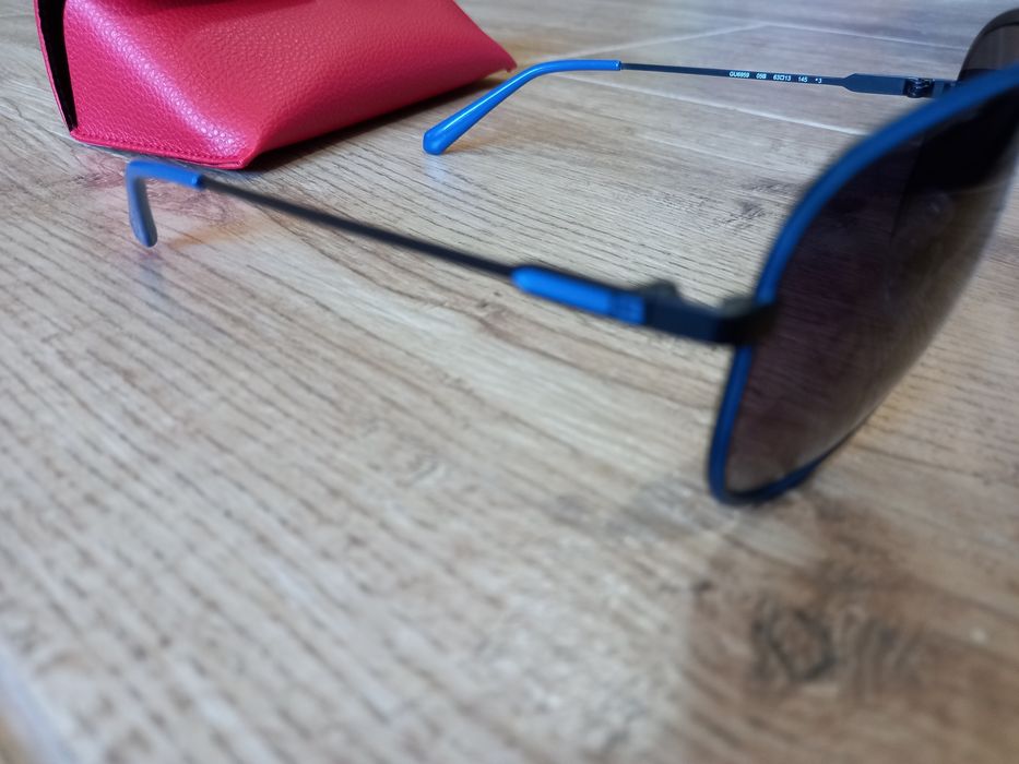 Слънчеви очила  на Guess.  Чисто нови!Оригинални!