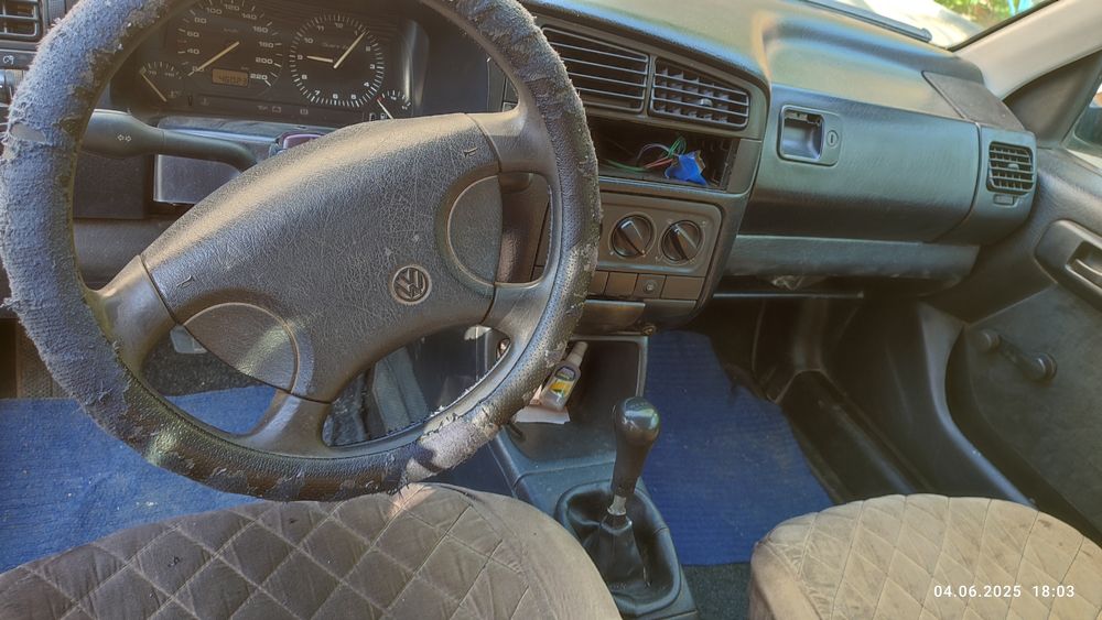 Продам автомобиль Фольцваген гольф 3