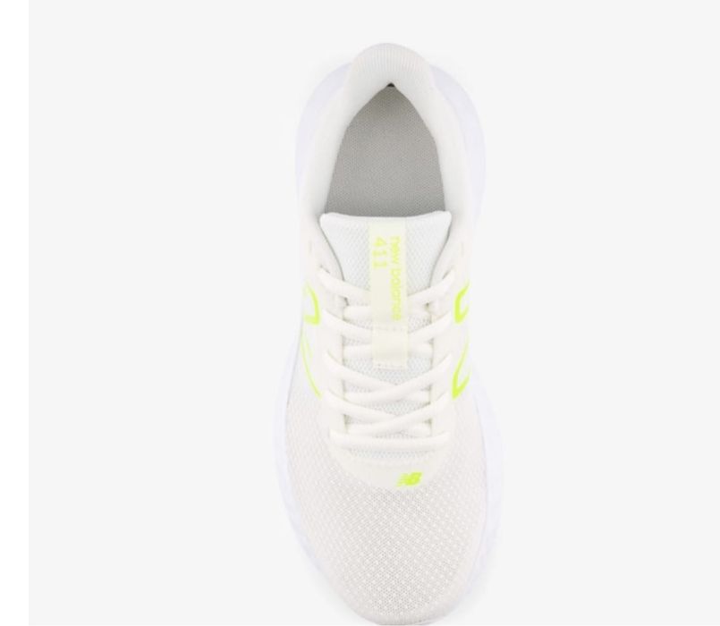 Adidasi New Balance noi in cutie