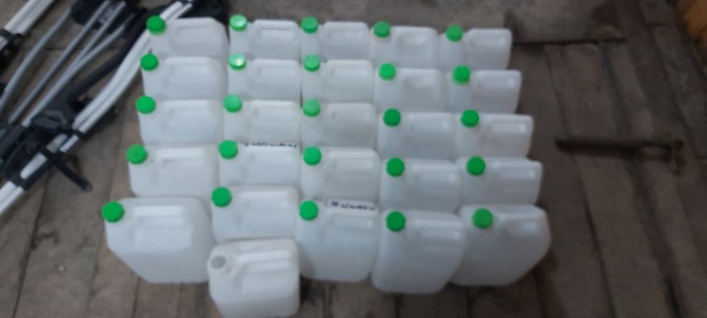 Канистры пластиковые 5л