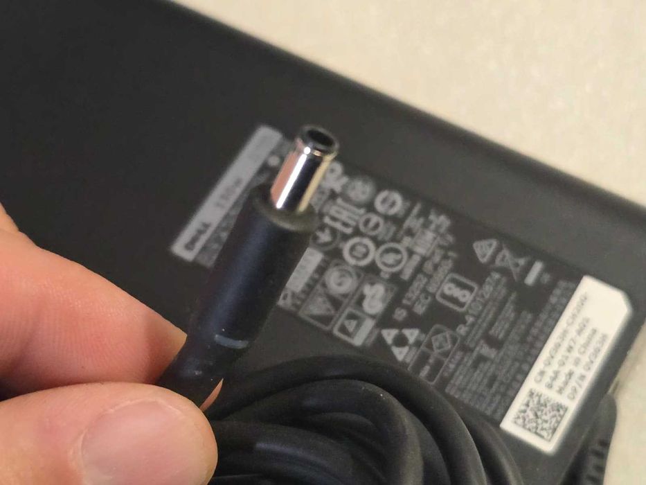 Incarcator laptop Dell HA130PM130 19.5V 6.67A 130W mufa: 4.5 x 3.0mm