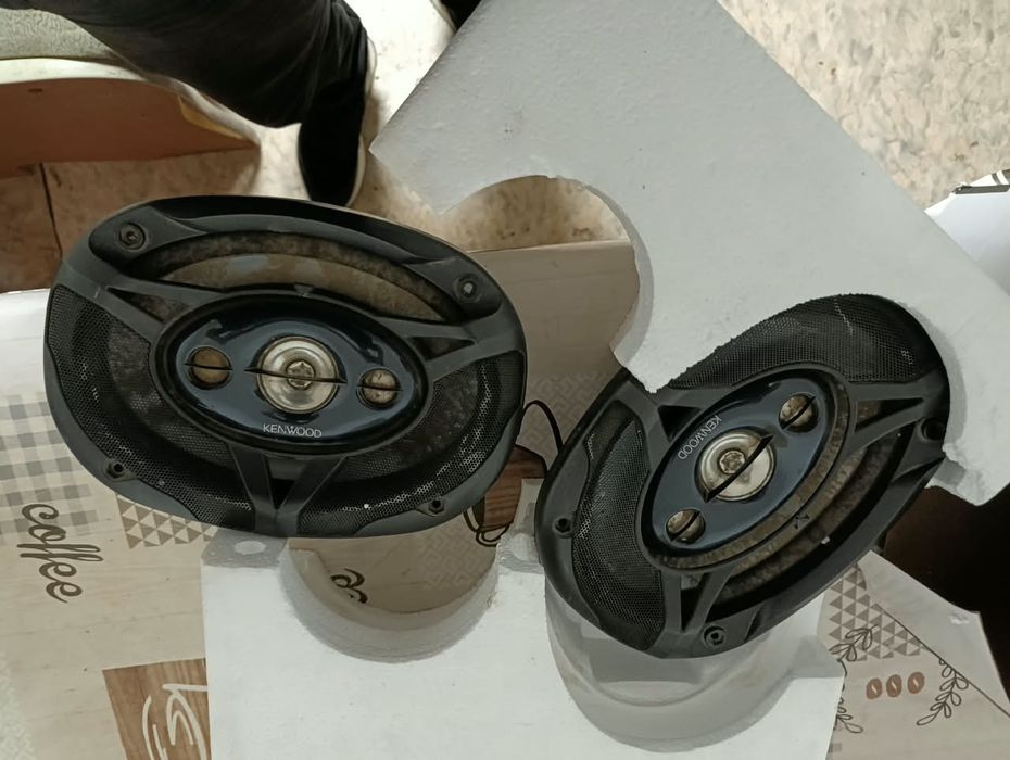 Продам динамики в хорошем состоянии