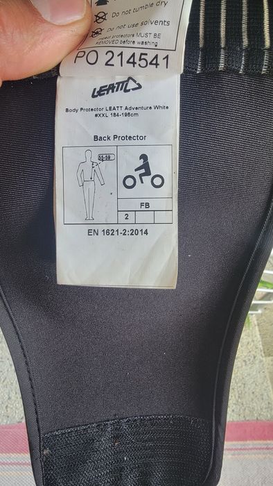 Leatt Adventure body protector XXL