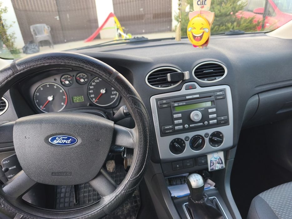 Vând Ford Focus 2