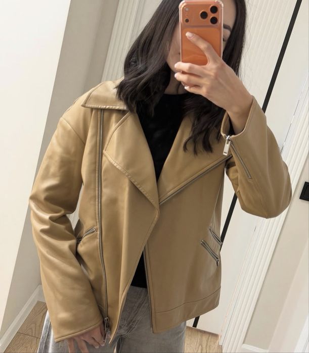 Кожаная куртка lichi