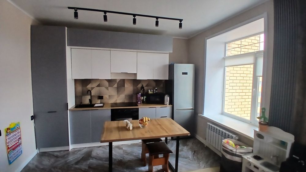 Продам квартиру  жк медина