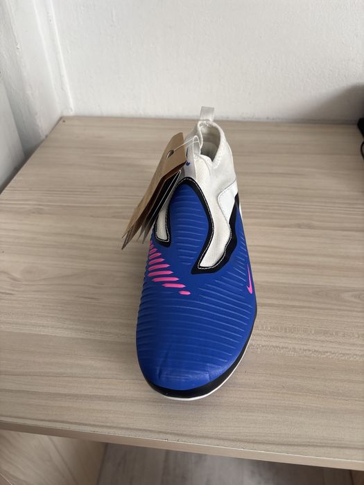 Crampoane NIKE phantom