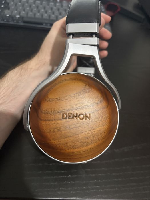 Casti hi-fi Denon AHD7200