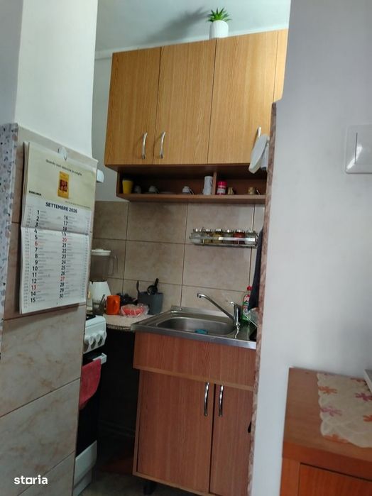 cv 187 Bd.Bucuresti, apartament 3 camere decomandat — fotografia 3