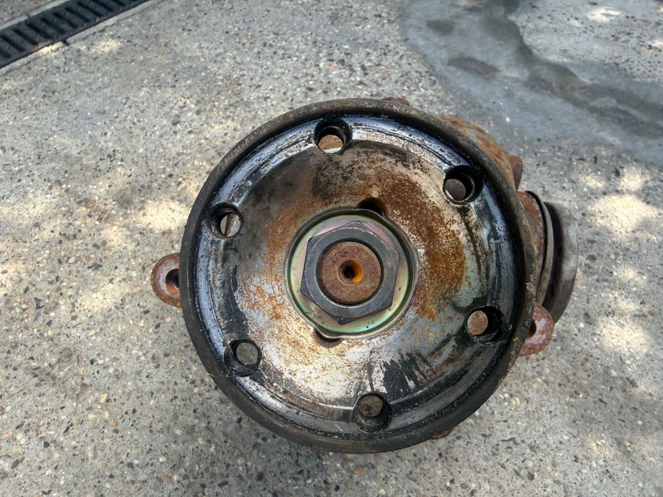 Диференциал за БМВ е46 330д Автомат/ Differential for BMW E46 330d Automatic