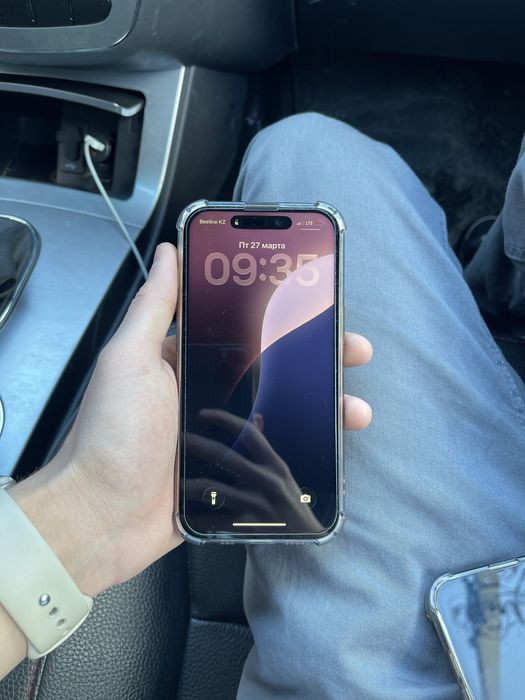 Продам айфон 15 128гб