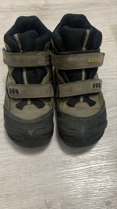 Продам ботинки демисезонные