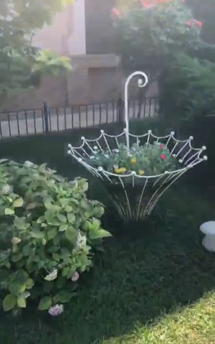 Клумба для цветов новая