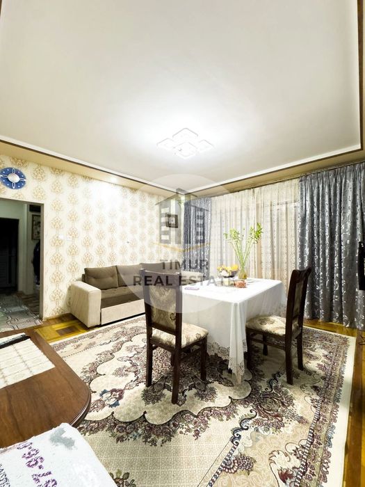 Квартира Максим Горький 2/3/9 с ремонтом  общий кор 62м2