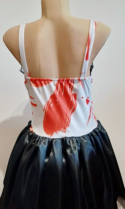 Costum menajeră zombie damă