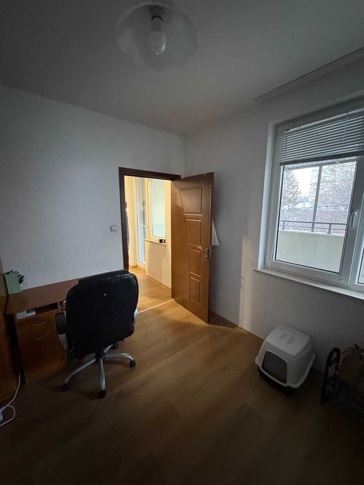 Продава се Тристаен апартамент в Стара Загора, Център - 122 кв.м за 1169 €/кв.м - Снимка #12