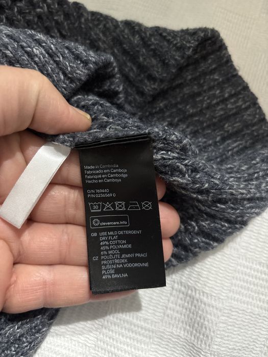 Чисто нов пуловер с шал яка