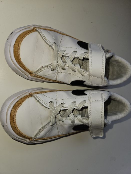 Маратонки Nike 28 номер