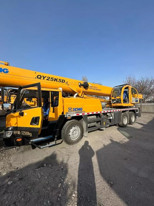 Автокран 25т.  На длительный срок.