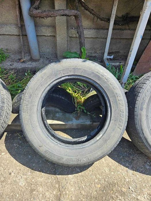 Vand Anvelope TIGAR SUV 225/65r17 de vara