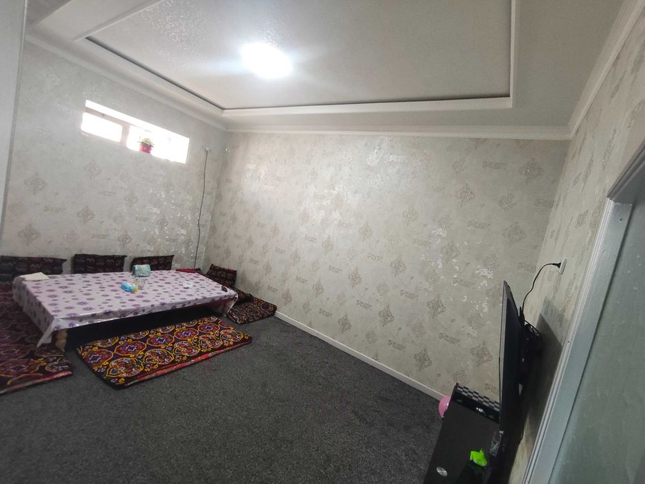 М.Азизов кучаси 2-уй Г блок -1-каватда 100 кв уй (жихозларсиз)