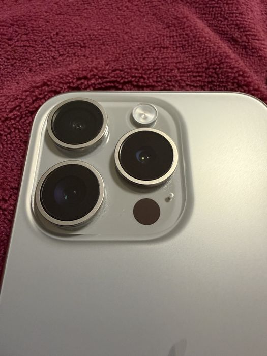 IPhone 15 Pro Natural Titanium 128gd