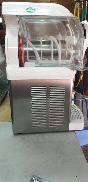 Aparat pentru Înghețată/ Granita/Sorbet/Shake/Frappe/Ice Coffe