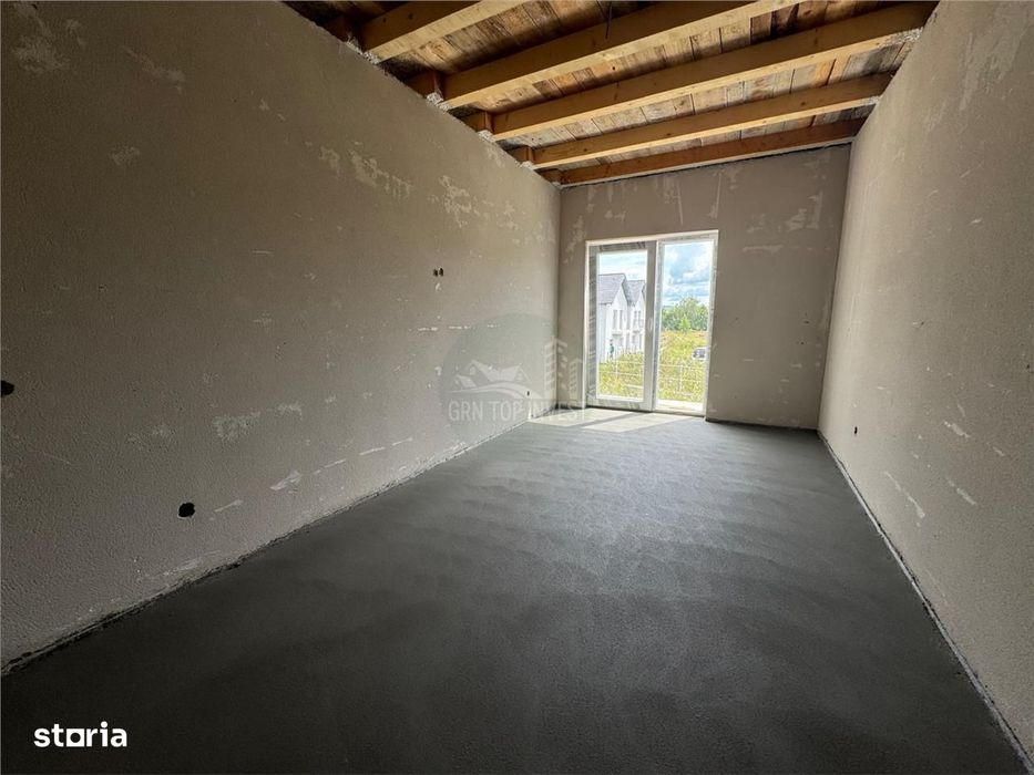 Casa individuala 4 camere 2 bai si teren de 486 mp in Sura Mica