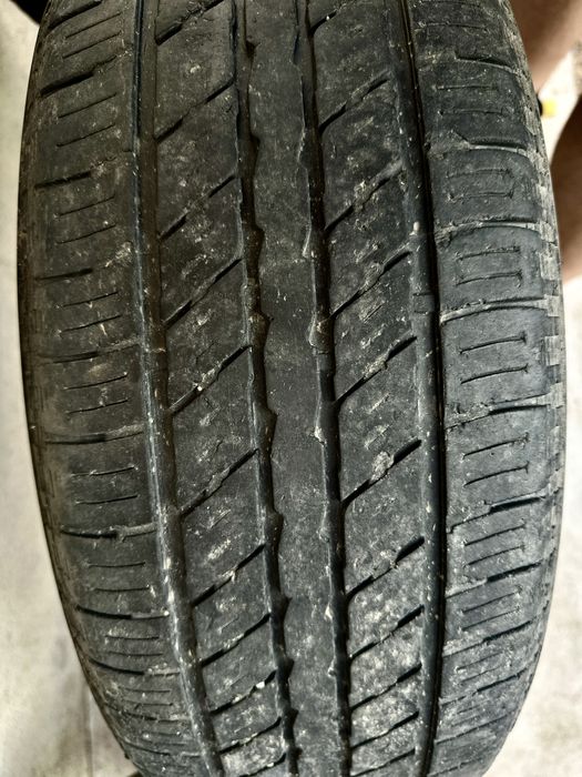 Продам резину R17.