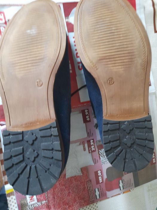 Pantofi din piele întoarsă pentru femei