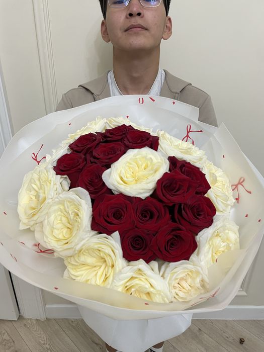 Продам 25 красивых роз