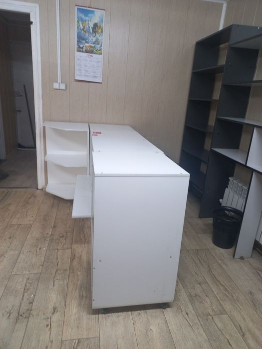 Продам кассовую зону