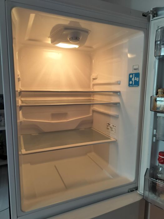 Хладилник и фризер BEKO