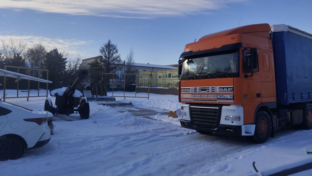 Продам сцепку Даф 95 , полуприцеп Trailor