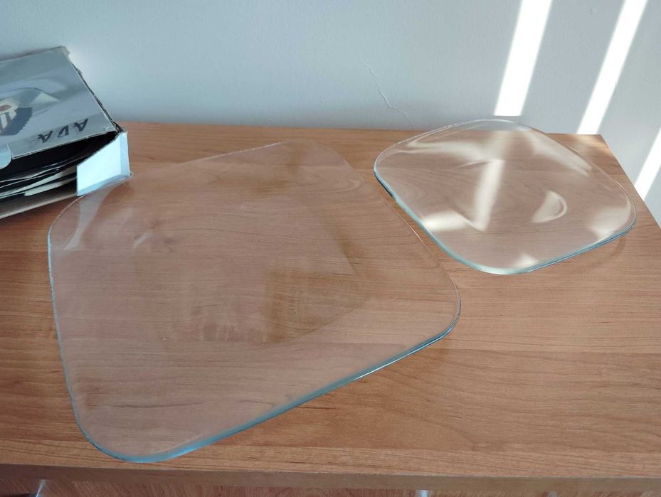 Стъклени чинии  неизползвани