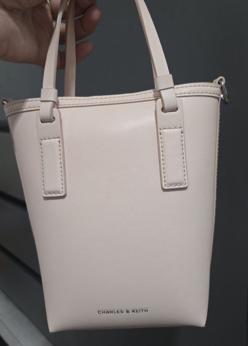Сумка Charles & Keith + брендовый брелок (Оригинал)